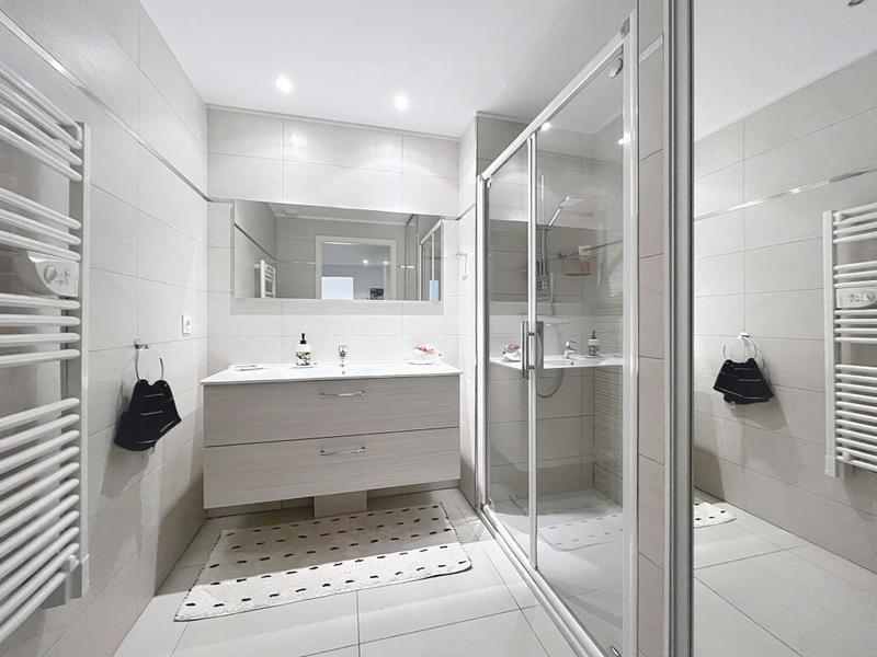 Appartement - 107 m² - 3 pièces