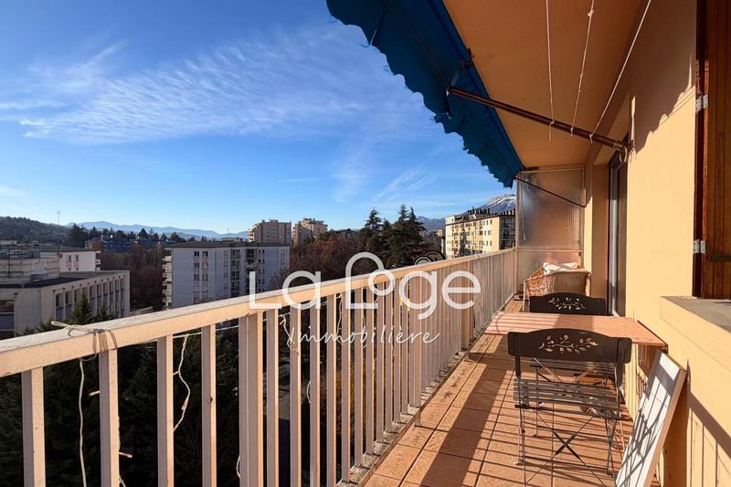 Appartement - 85 m² - 4 pièces