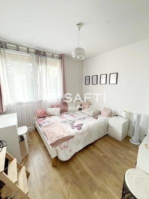 Maison - 76 m² - 4 pièces