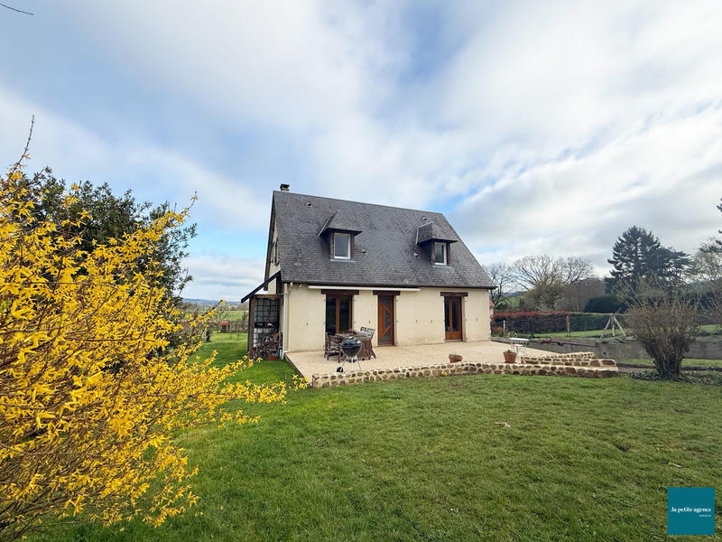 Maison - 100 m² - 4 pièces