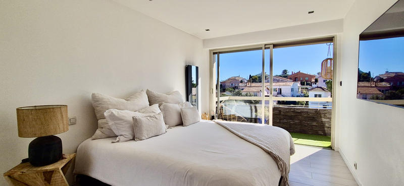 Appartement - 86 m² - 3 pièces