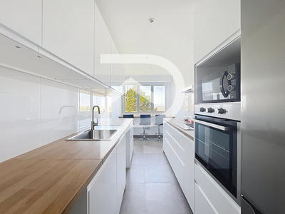 Appartement - 12 m² - 4 pièces