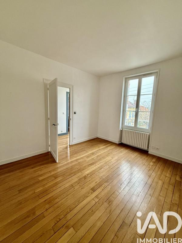 Maison - 200 m² - 7 pièces