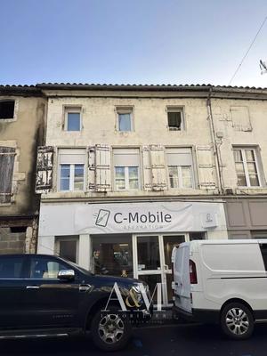 Immeuble - 150 m² - 6 pièces