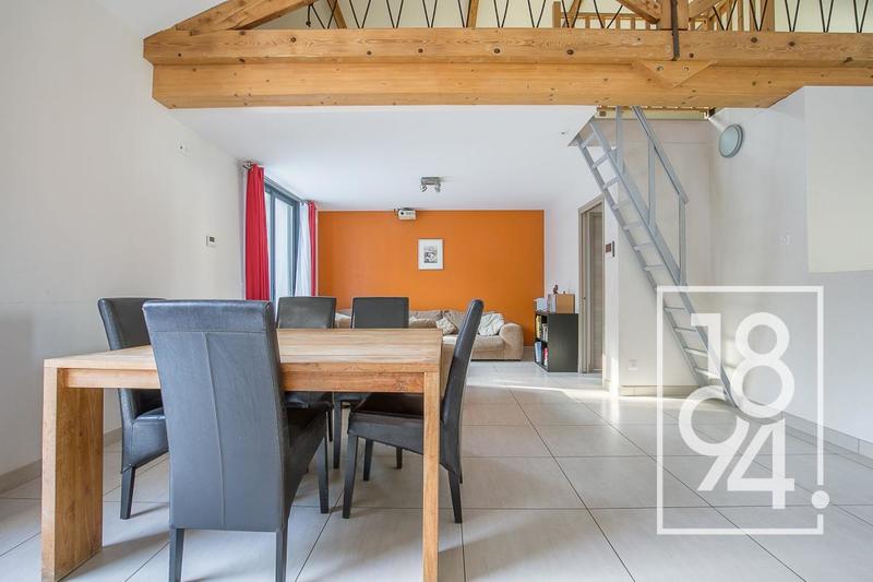 Demeure - 160 m² - 7 pièces