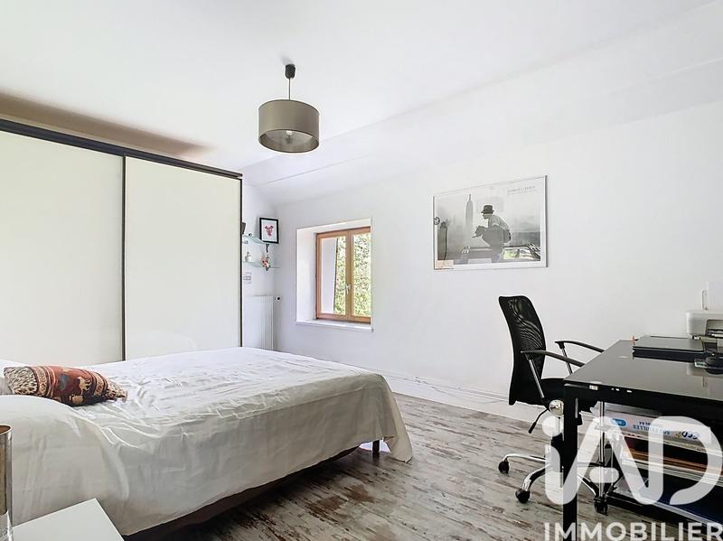 Maison - 138 m² - 5 pièces