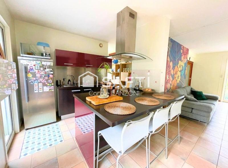 Maison - 142 m² - 5 pièces