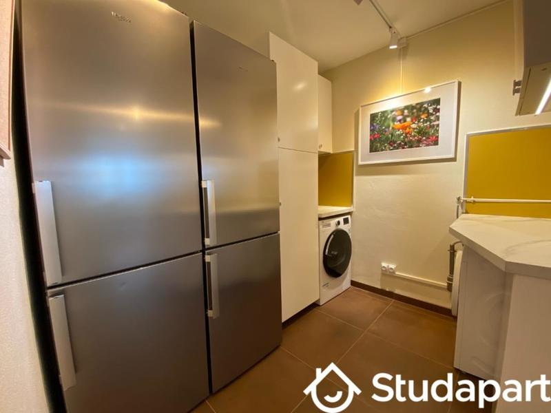 Chambre - 13 m² - 1 pièce