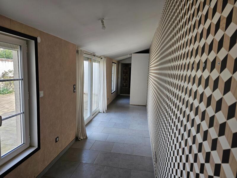 Maison - 173 m² - 8 pièces