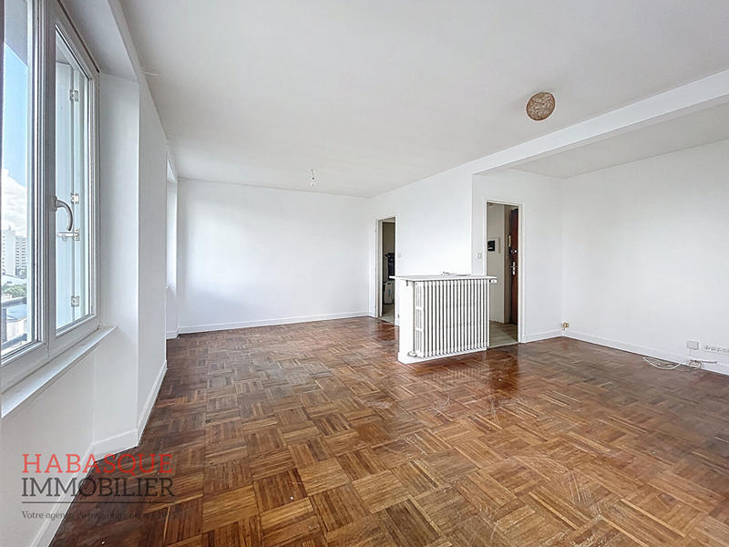 Appartement - 87 m² - 4 pièces