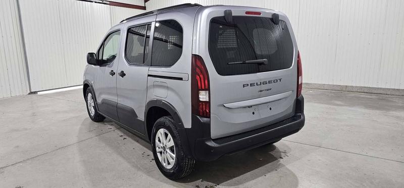 Peugeot Rifter Taille m BlueHDi 130 s&amp;S Eat8 Allure N1