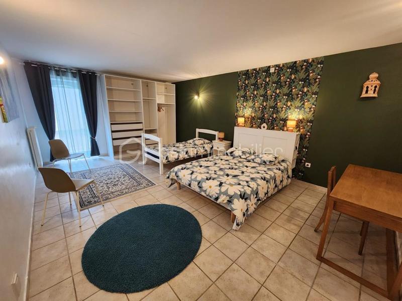 Maison de maîtres - 530 m² - 17 pièces