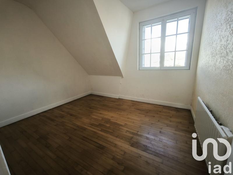 Maison - 208 m² - 10 pièces