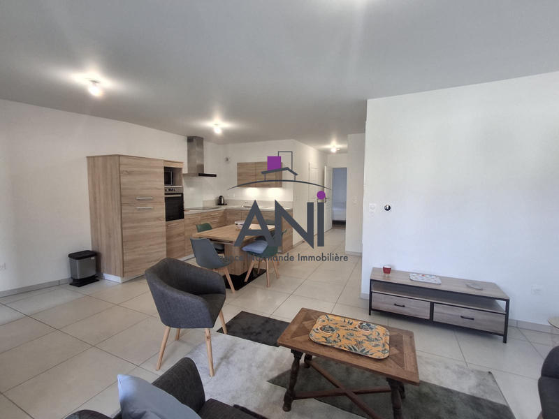 Appartement - 72 m² - 3 pièces