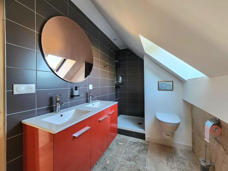 Maison traditionnelle - 194 m² - 9 pièces