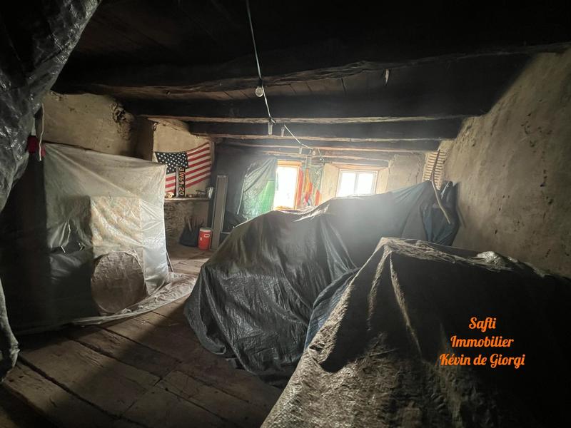 Maison - 120 m² - 3 pièces