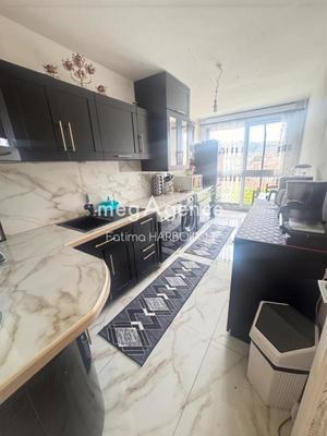 Appartement - 82 m² - 4 pièces