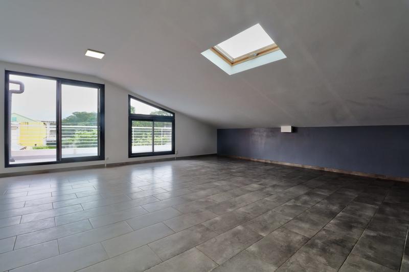 Appartement - 210 m²