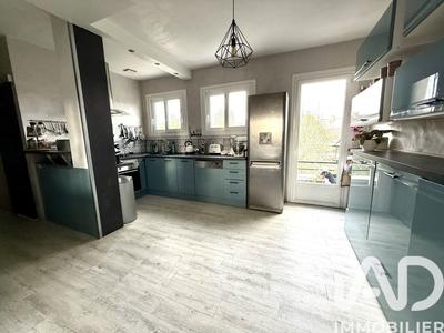 Maison - 150 m² - 7 pièces