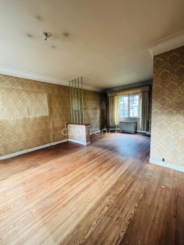 Maison de ville - 130 m² - 7 pièces