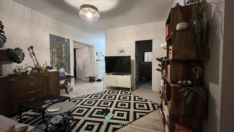 Appartement - 75 m² - 4 pièces