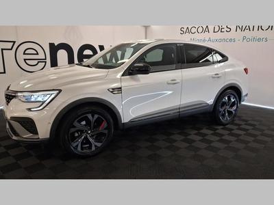 Renault Arkana E-Tech 145 - 21b R.S. Line