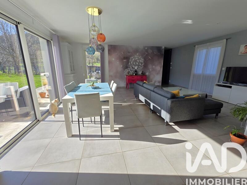 Maison - 150 m² - 6 pièces