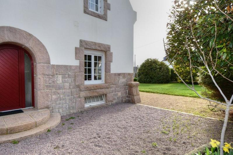 Maison - 190 m² - 8 pièces