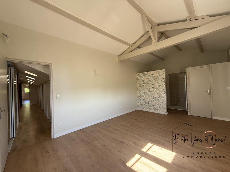 Maison ancienne - 432 m² - 10 pièces