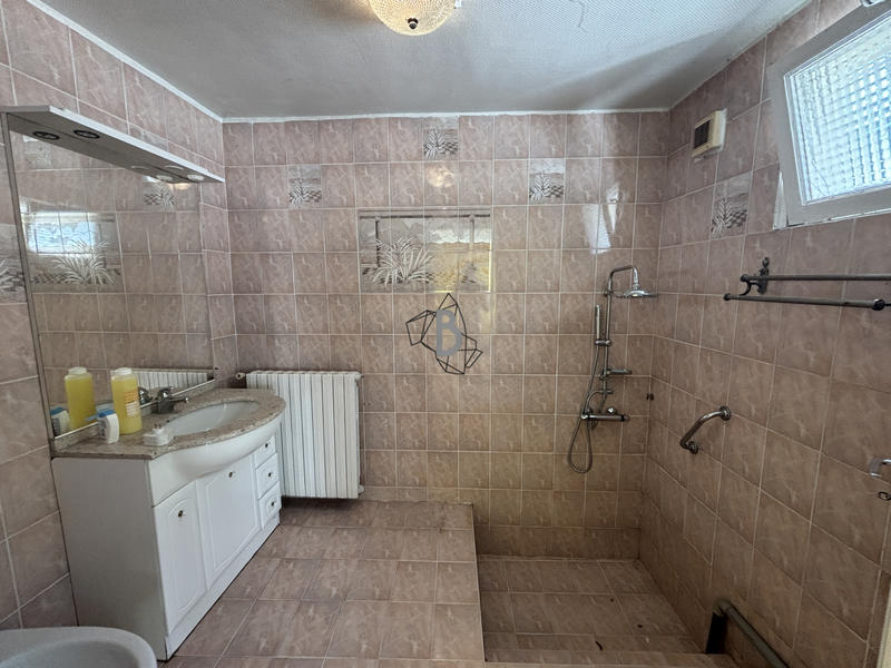 Maison - 106 m² - 5 pièces