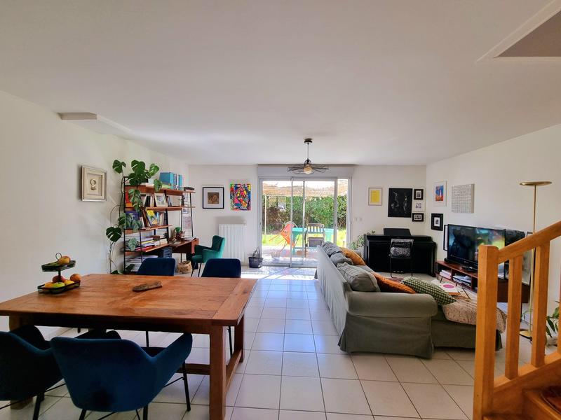 Maison - 85 m² - 4 pièces