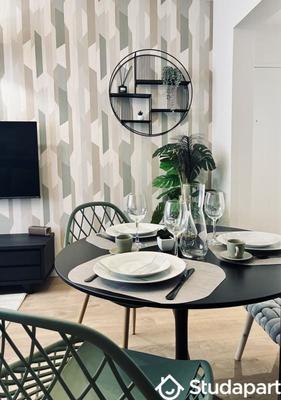 Chambre - 10 m² - 1 pièce