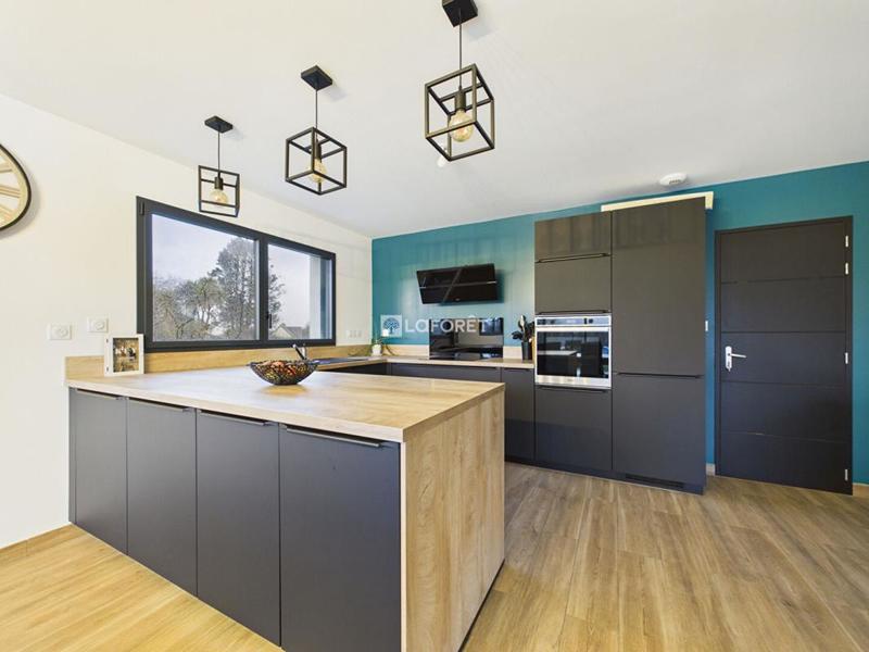 Maison - 112 m² - 6 pièces