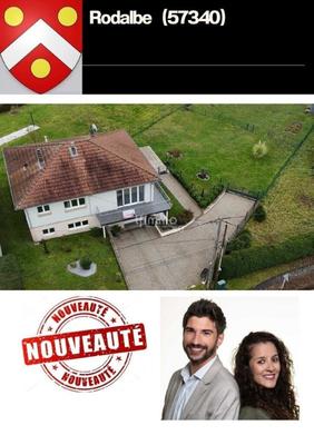 Maison - 99 m² - 5 pièces