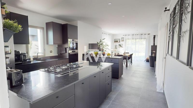 Maison - 150 m² - 7 pièces