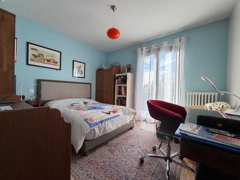 Villa - 200 m² - 8 pièces