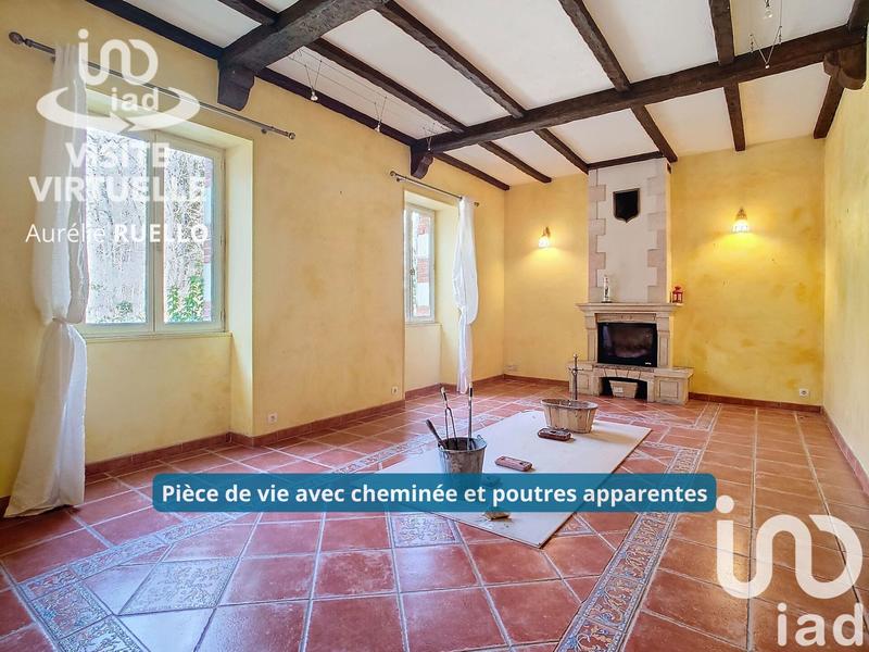 Maison - 244 m² - 9 pièces