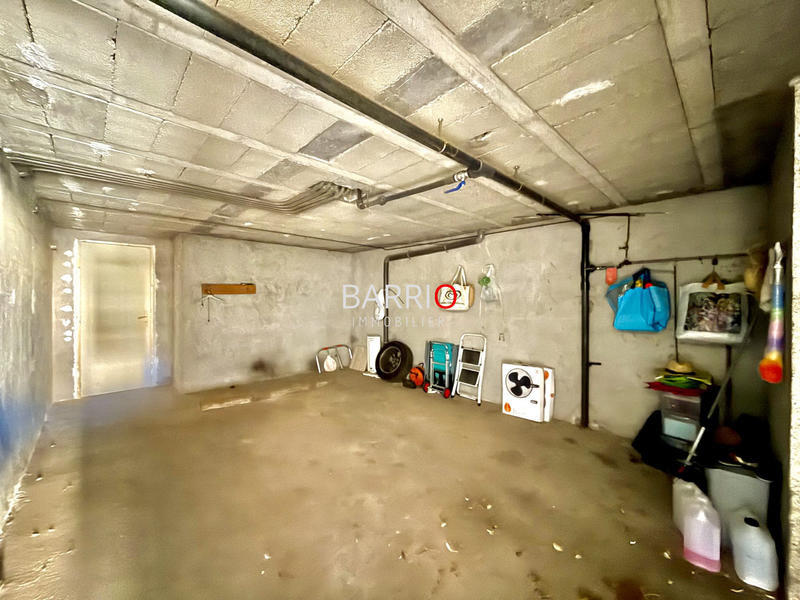 Parking / Garage - 26 m²