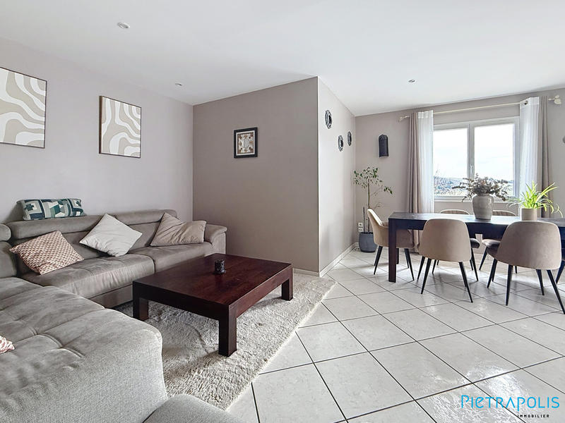 Maison - 112 m² - 6 pièces