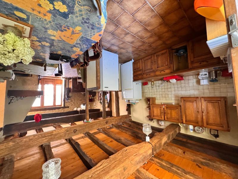 Maison - 93 m² - 4 pièces