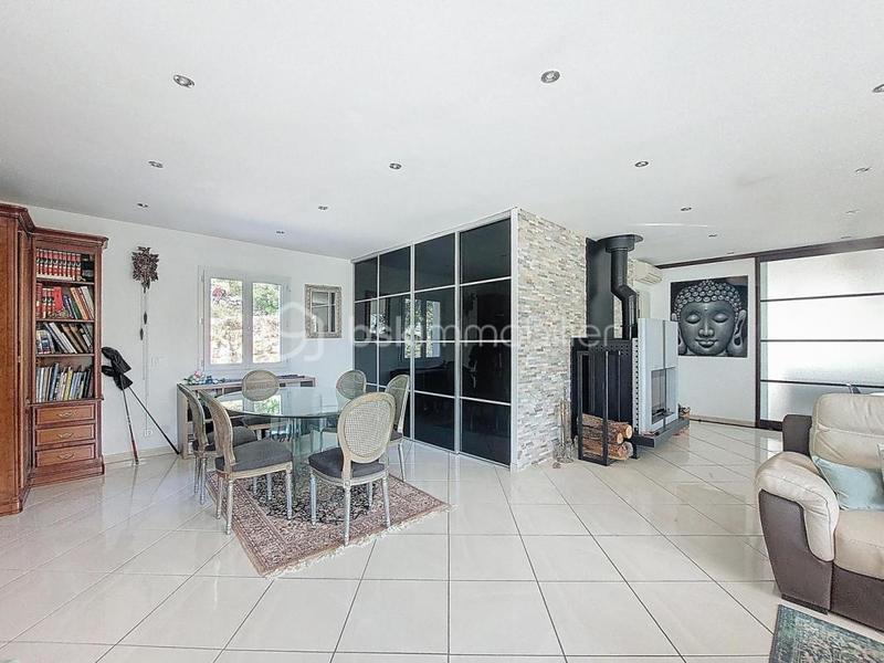 Villa - 230 m² - 8 pièces