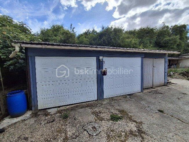 Maison ancienne - 304 m² - 7 pièces