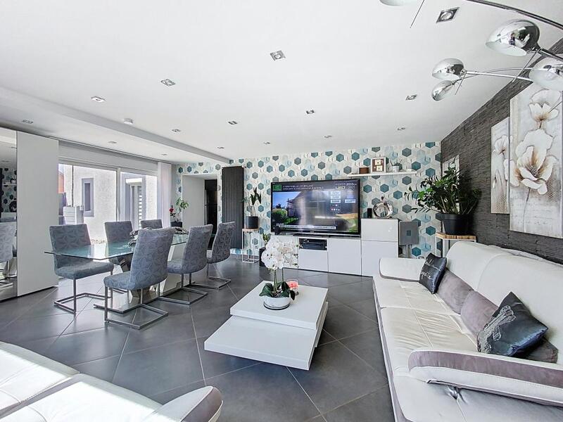 Maison - 138 m² - 4 pièces