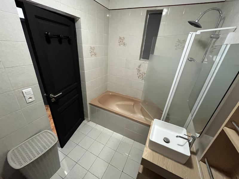 Maison - 65 m² - 4 pièces