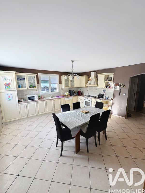 Maison - 166 m² - 5 pièces