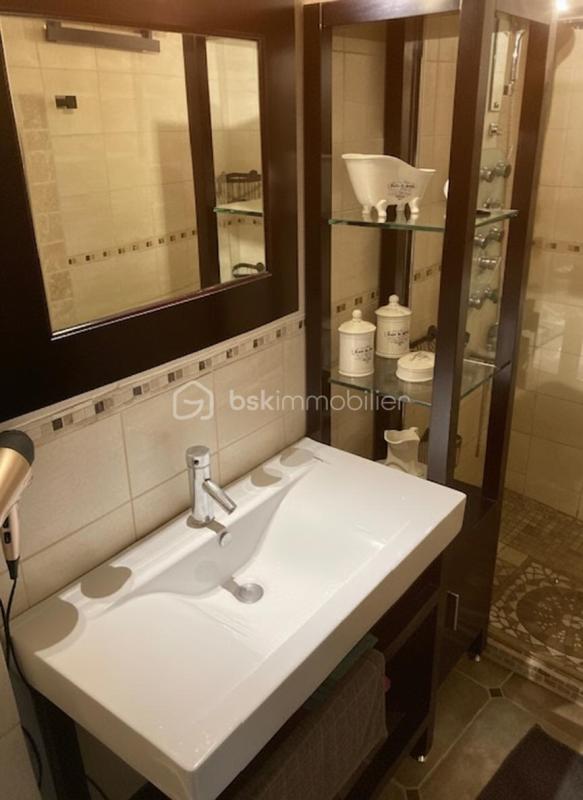 Maison de village - 180 m² - 8 pièces