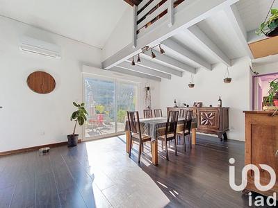 Maison - 117 m² - 6 pièces