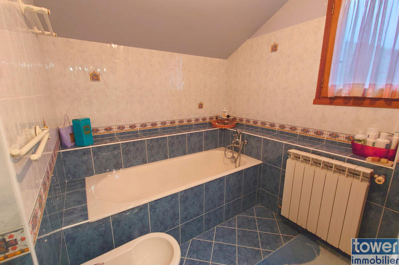 Maison - 118 m² - 5 pièces