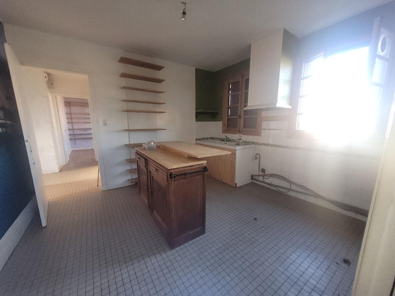 Maison - 176 m² - 7 pièces