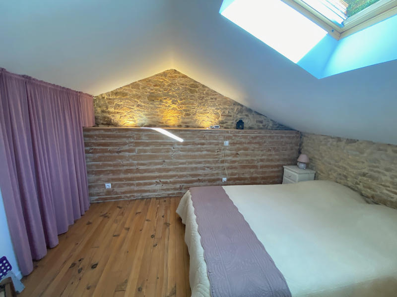 Maison - 182 m² - 10 pièces